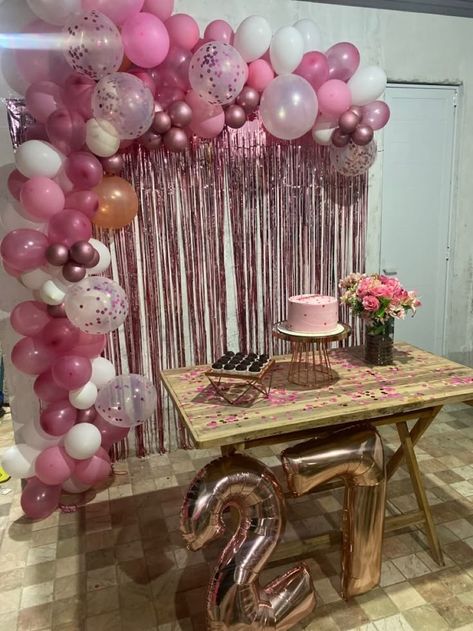 Budget Birthday, Birthday Decorations At Home, Sweet Sixteen Birthday Party Ideas, 18th Birthday Decorations, 17th Birthday Ideas, Backyard Birthday Parties, Simple Birthday Decorations, Baby Shower Theme Decorations, Backyard Birthday