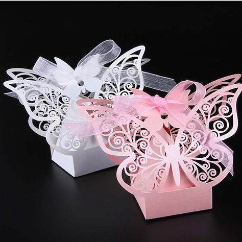 Butterfly Wedding Favors, Butterfly Wedding Theme, Favor Boxes Birthday, Wedding Favors And Gifts, Candy Birthday Party, Wedding Candy Boxes, Candy Wedding Favors, Candy Gift Box, Butterfly Party