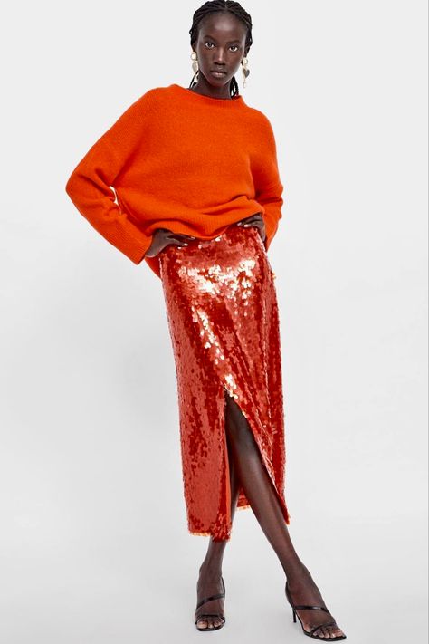 Orange Sweater Outfit, Sweater Women Outfit, Twofer Dress, Sweater Outfits Fall, Style Evolution, Orange Sweater, Glam Outfit, Orange Outfit, Sequin Outfit