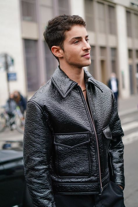 Leather Coats For Men, Mens Leather Coats, Cafe Racer Jacket, Best Leather Jackets, Coats For Men, Leather Coats, Black Leather Biker Jacket, Leather Outerwear, Leather Jacket Style