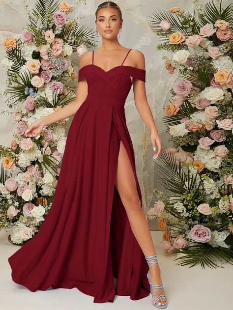 Wedding Wine Theme, Dinner Dress Ideas, Orange Evening Dresses, Black Romper Shorts, February Wedding, Plus Size Mini Dresses, Striped Tunic Dress, Winter Red, Midi Dress Plus Size