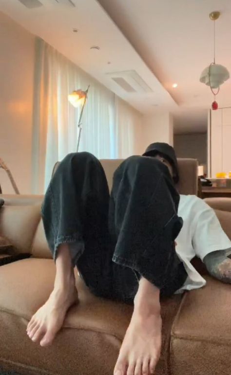 Jungkook Video Call Photo, Jungkook Feet Cute, Boys Asthetic Picture, Jungkook Hands, Jungkook's Abs, Fashion Illustration Collage, Jungkook Golden, Live Picture, Jungkook Selca