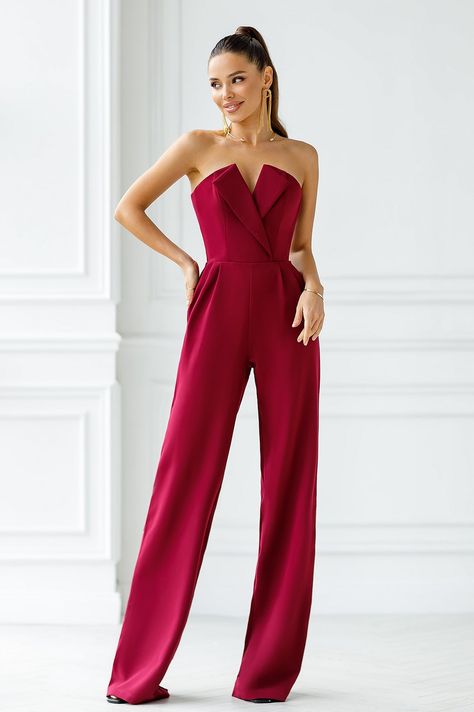 Fabric: Suit crepe diagonal Available sizes: XS, S, M, L Color: Black, Dusty Pink, Beige, White, Red, Bordeaux, Emerald Pants length (inseam): 95cm/ 37.5in Red And Black Suit Women, Emerald Pants, Jumpsuit Outfit Wedding, Prom Jumpsuit, Dressy Jumpsuits, Jumpsuit For Wedding Guest, Formal Jumpsuit, Graduation Outfits, Bridal Jumpsuit