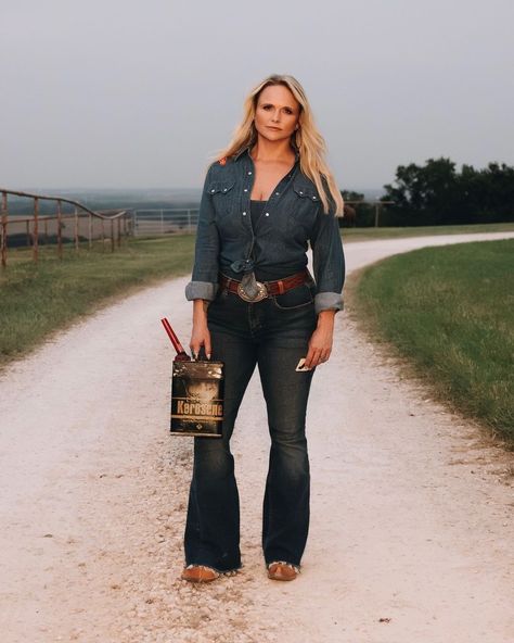 All Posts • Instagram Miranda Lambert Outfits, Miranda Lambert Kerosene, Miranda Lambert Concert Outfit, Country Collage, Miranda Lambert Style, Miranda Lambert Concert, Consert Outfits, Miranda Lambert Photos, Megan Williams