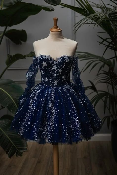 318033186_2304093903093839_3553284885236283385_n Short Dresses Semi Formal, Nye 2024, Prom Dresses Long Sleeves, Shifting Outfits, Tulle Prom Dress Long, Unique Dress Design, Midnight Blue Dress, Dresses Long Sleeves, Tulle Prom Dresses