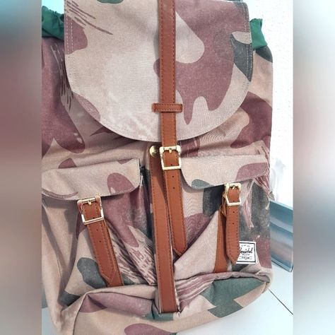 Herschel supply Dawson backpack Herschel City Backpack, Herschel Settlement Backpack, Herschel Classic Backpack, Camouflage Backpack, Herschel Backpack, Daypack Backpack, Camouflage Colors, City Backpack, Woodland Camo