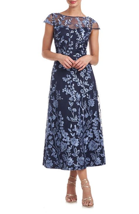 Wedding Guest Dresses Luxury Short Sleeve Maxi Dress With Floral Embroidery, Midi Dresses For Weddings Nordstrom, Summer Mother Of The Bride Dresses, Cocktail Dress Style, Embroidered Cocktail Dress, Mother Of Groom Dresses, Mob Dresses, Column Gown, Beaded Gown