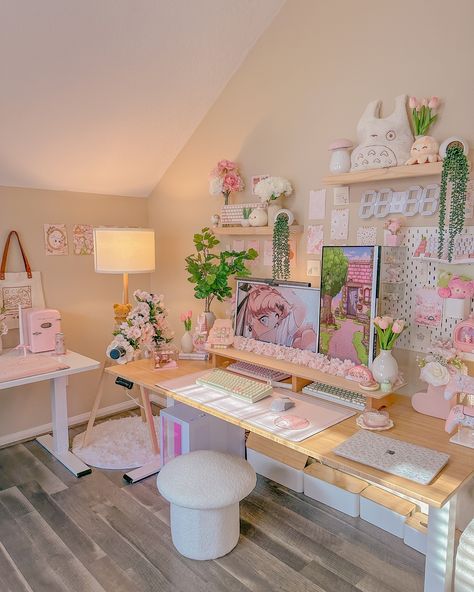 @mechlands.official keyboard! ☺️✨ ♡ cozy room•Soft girl•Girly•Pink•reel•Pink girl•Pinterest•Girly girl aesthetic•Clean aesthetic•Girly Setup•pc setup• cozy desk space•cozy space•desk setup•girly•all pink•That girl•Soft girl•coquette•setup essentials•Aesthetic•Girly things•Girly inspo• ♡ #deskspace #gamingsetup #desksetup #pcsetup #pcgaming #cozysetup #setup #cleansetup  #cutegamingsetup #aestheticdesk #deskinspo #officedecor #cozydesksetup #cozyaesthetic #cutesetup #cozyvibes #deskgram #setupgamer #cozydesksetup  #desktop #gaminggirlsetup #cuteaesthetic #girlsetups #softgirlaesthetics #ａｅｓｔｈｅｔｉｃ #aesthetic 🎀 Cute Pink Desk Setup, Aesthetic Apartment Pink, Aesthetic Rooms Pink, Vanity Setup Aesthetic, Room Design Ideas Aesthetic, Aesthetic Set Up, Pink Study Room, Girly Pc Setup, Cute Room Inspo Aesthetic