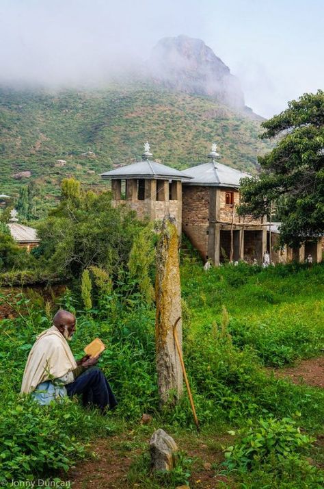 Ethiopian Photography, Djibouti City, Ethiopia Aesthetic, Ethiopian Aesthetic, Ethiopian Highlands, Harar Ethiopia, Ethiopian History, Ethiopia Travel, Ethiopian People