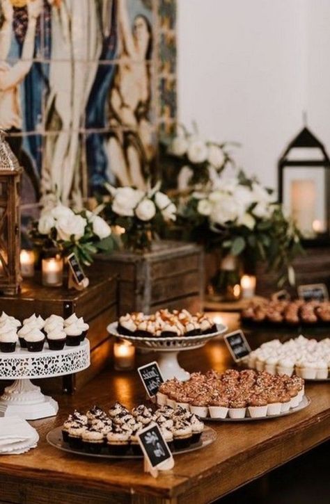 Dessert Display Ideas, Wedding Dessert Bar Ideas, Wedding Cupcake Table, Dessert Bar Ideas, Wedding Dessert Table Ideas, Rustic Wedding Desserts, Wedding Dessert Table Decor, Rustic Dessert Table, Wedding Dessert Bar