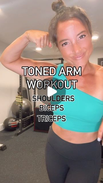 Emily Ogan | FASTer Way Coach on Instagram: "Comment ARMS to grab my free tank top arm guide!

It’s not secret- lifting arms is my absolute fave 💪🏼 I love getting stronger in my upper body, seeing muscle definition in my shoulders, biceps, and triceps, and being able to lift things with ease 🛍️ 👧🏻 🐶 📦 

This killer arm workout will leave you feeling lean and toned in no time- 8 moves, superset style, in 30 mins or less 💃🏻

💪🏼Toned Arms Workout💪🏼: complete each move in superset for recommended reps back to back without rest. After completing both moves, rest, and repeat superset 3x before moving on to next superset.

💪🏼Superset #1: 
Alternating press (12 reps total)
Arnold press (12 reps)

💪🏼Superset #2:
Front raise to elevated curl (10 reps)
Cross jabs (12 reps total)

💪? Killer Arm Workout, Tank Top Arms, Tank Top Arm, Arm Workouts At Home, Tone Arms Workout, Forearm Muscles, Forearm Workout, Tricep Kickback, Arnold Press