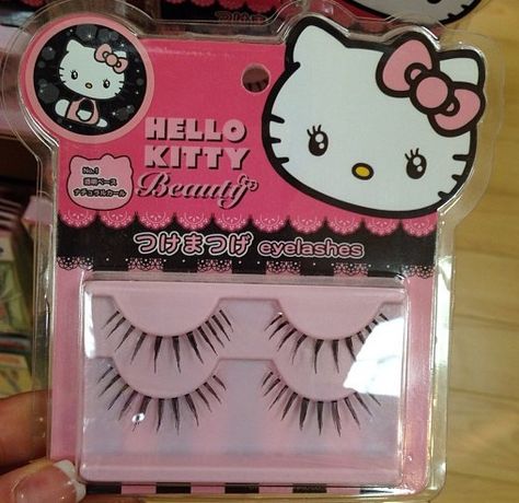 HK lashes Adorable! Hello Kitty Eyelashes, Y2k Eyelashes, Hello Kitty Lashes, Gyaru Makeup Products, Hello Kitty Eyelash Curler, Hello Kitty Videos, Gyaru Makeup, Hello Kitty Merchandise, Hello Kitty Makeup