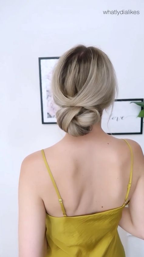 Bun Style, Hair Bun Tutorial, Bun Updo, Hair Upstyles, Easy Hair Updos, Long Hair Updo, Peinados Fáciles Para Cabello Corto, Hair Tutorials For Medium Hair, Hair Up Styles