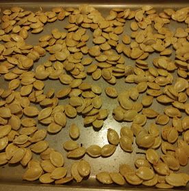 Oven roasted pumpkin seeds Pumpkin Seed Butter Recipes, Oven Roasted Pumpkin, Pumpkin Carving Night, Oven Roasted Pumpkin Seeds, Maple Roasted Pumpkin Seeds, Cinnamon Sugar Pumpkin Seeds, Roasting Pumpkin Seeds, Savory Pumpkin Seeds, Spicy Roasted Pumpkin Seeds