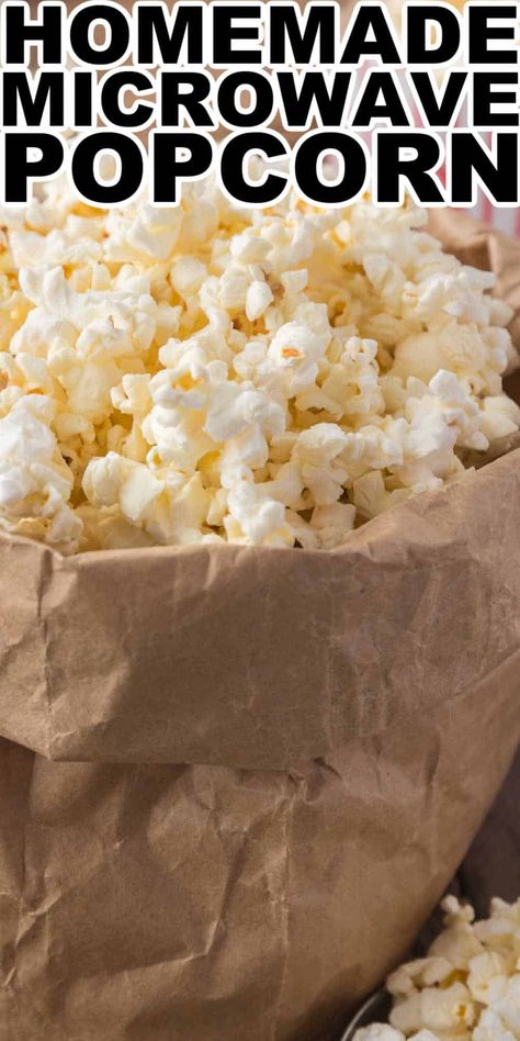 Microwave Popcorn In Brown Bag. Skip buying the store prepackaged stuff and make your own popcorn. It is so EASY with this Microwave Popcorn In Brown Bag! My whole family LOVES making This homemade popcorn recipe! It is the BEST way to make microwave popcorn ever! My kids like to call it Paper bag popcorn, I like to call it the BEST EVER Microwave popcorn! #popcorn #snacks #Recipes Popcorn In A Paper Bag, Paper Bag Popcorn, Homemade Popcorn Recipes, Thanksgiving Side Dishes Crockpot, Crockpot Potatoes, Homemade Microwave Popcorn, Sweet And Salty Popcorn, Potatoes Mashed, How To Make Popcorn