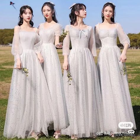 Bridesmaid Dresses Korean, Korean Bridesmaid, Korean Bridesmaid Dresses, Wedding Dress Korean Style, Maid Of Honor Gown, Engagement Dress For Groom, Gaun Tulle, Korean Wedding Dress, Gaun Abad Pertengahan