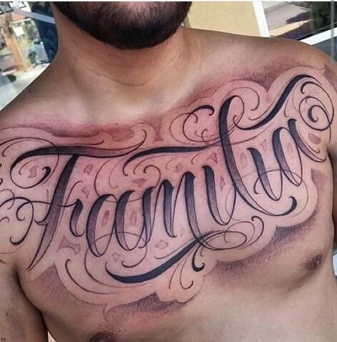 FAMILIA Chest Tattoo Lettering, Tattoo On Chest, Family First Tattoo, Ems Tattoos, Tattoo Fonts Alphabet, Key Tattoos, Saved Tattoo, Chicano Style Tattoo, Chicano Tattoos