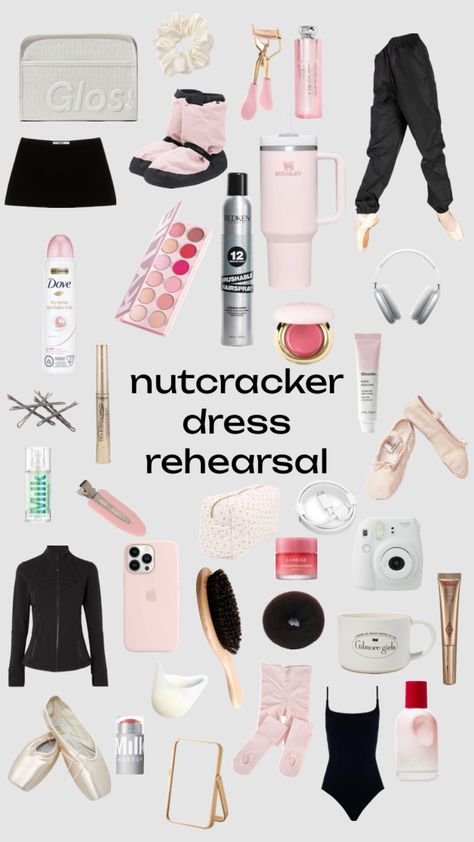 nutcracker szn! 🩰🙈 #ballet #pinkpilatesprincess #nutcracker #beauty #art #outfitinspo Ballerina Workout, Ballet Wear, Dancer Lifestyle, Ballet Technique, Ballet Party, Ballet Bag, Ballet Beauty, Dance Outfits Practice, Ballet Inspiration