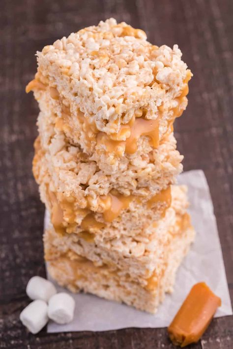 Salted Caramel Rice Krispie Treats, Caramel Rice Krispie Treats, Rice Crispy Bars, Rice Krispie Bars, Caramel Treats, Sugar Pop, Krispie Treats Recipe, Rice Krispies Treats, Rice Recipes For Dinner