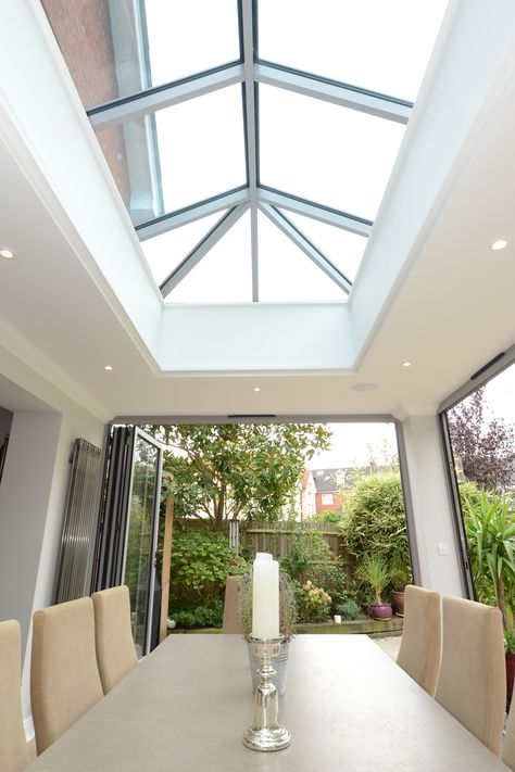 A skyline roof lantern has been chosen for the orangery roof, it has minimal frame and lots of glass to allow natural light in #glazing #aluminium #bespoke #design #rooflantern #orangery #bifolds #doors #extension #housebeautiful Kitchen Extension Roof Lights, Small Orangery Extension, Orangery Dining Room, Dining Conservatory, Small Orangery, Orangery Extension Kitchen, Lantern Roof Light, Glass Roof Extension, Architect Kitchen