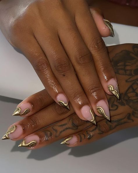 The Ultimate Guide to 12 Different Nail Shapes — See Photos | Allure Slanted Nails Shape, Different Short Nail Shapes, V Cut Nails, Duck Bill Nails, Short Pointed Nails, Arrow Nails, Nails Shapes, Oval Nails Designs, Long Almond Nails