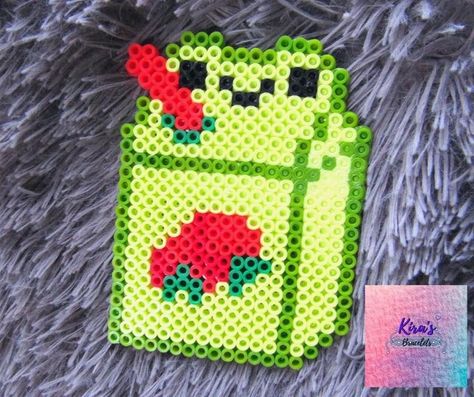 Perler Bead Patterns Cottage Core, Peeler Bead Frog, Bugsnax Perler Bead, Lizard Perler Bead Patterns, Perler Bead Lava Lamp, Cute Melting Bead Ideas, Perler Bead Moth, Shrek Perler Beads, Perler Frog