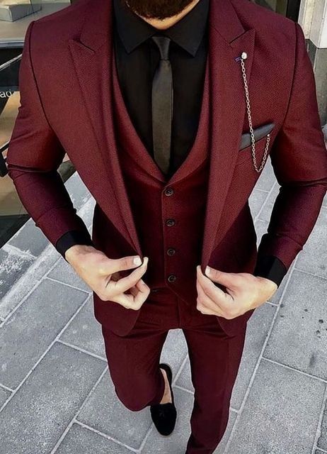 Black Tuxedos, Tuxedos Wedding, Beach Wedding Suits, Maroon Suit, Red Tuxedo, Terno Slim, Dinner Suit, Formal Fashion, Suits Men