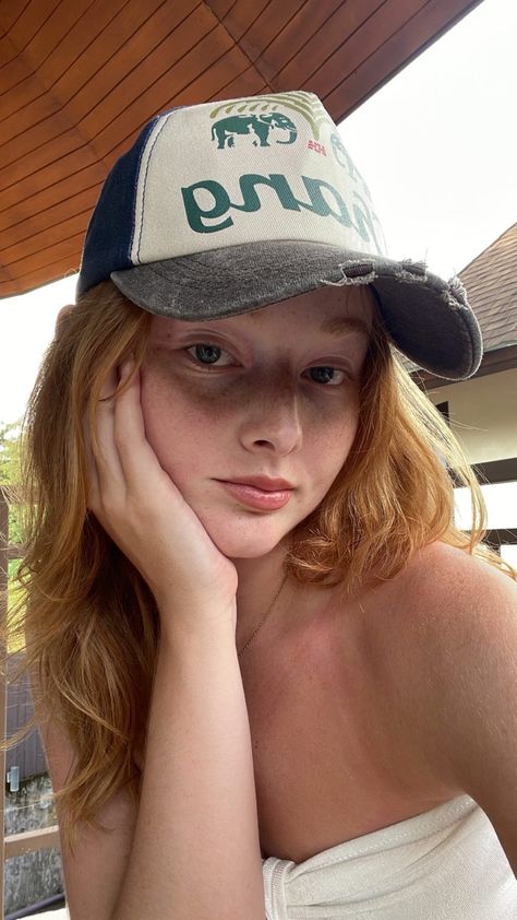 #ginger #gingergirl #girlwithcap #cap #thailand #prettygirl #cute #chill #tan Tanned Ginger, Ginger Summer Aesthetic, Bridgette Fitzgerald Ginger Snaps, Ginger Teen, Tan Ginger, Ginger At The Beach, Tan Asian Girl Aesthetic, Ginger Girls, Tan Skin