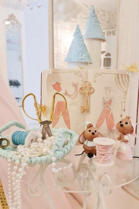 Vintage Cinderella Birthday Party, Cinderella Party Activities, Elegant Disney Princess Birthday Party, Cinderella Tea Party Birthday, Cinderella Toddler Birthday Party, Disney Themed Birthday Cakes, Modern Princess Party, Bippity Boppity Boutique Party, Bippidi Boppidi Two Party