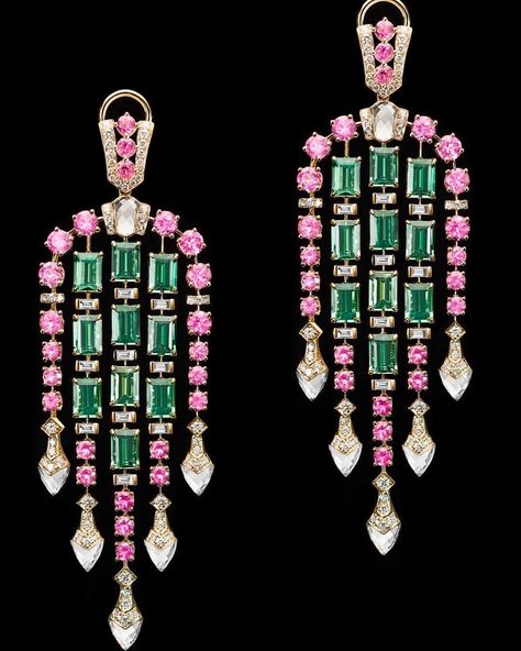 Earrings with green tourmaline, pink sapphire and rock crystal from Bao Bao Wan Jewellery Magazine, High Jewelry Design, Pink Diamond Earrings, Jewelry Magazine, Bao Bao, Bling Earrings, Jewelry Photoshoot, Jeweled Earrings, Art Deco Earrings