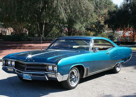 1967 Buick Wildcat Buick Wildcat, Buick Cars, Ford Mustang Convertible, Buick Electra, Vintage Muscle Cars, Chevrolet Caprice, Vintage Muscle, American Classic Cars, Old Classic Cars