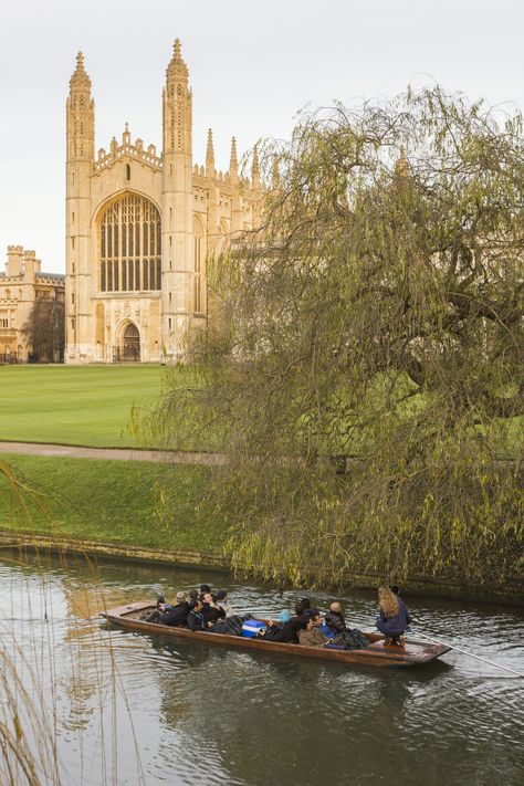 Kings College Cambridge, Cambridge Aesthetic, Revision Motivation, Summer In England, University Students Life, King's College Cambridge, Cambridge London, Kings College, Affirmations Confidence