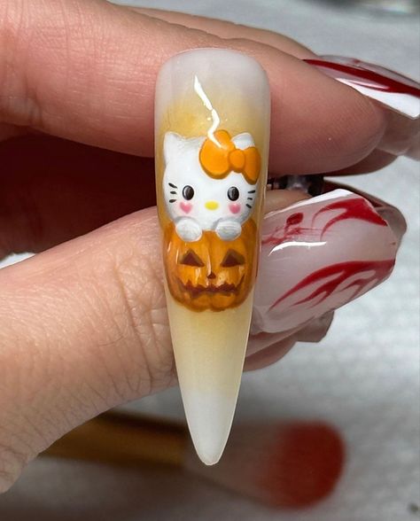 Sanrio Halloween, Paznokcie Hello Kitty, Pumpkin Nail, Hello Kitty Pumpkin, Pumpkin Nails, Daily Nail, Hello Kitty Sanrio, Hello Kitty Nails, Classy Acrylic Nails