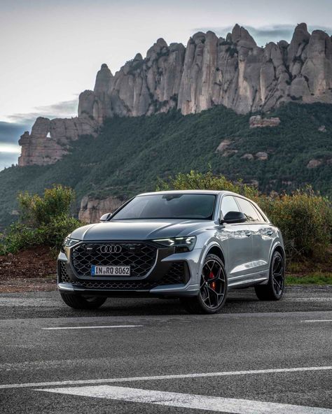 2025 Audi RS Q8 Performance Satellite Silver | DailyRevs #audirsq8 #rsq8 #audisport Audi Rs Q8, Audi Q8, Audi Sport, Audi Rs, Audi, Vision Board, Cars, Silver