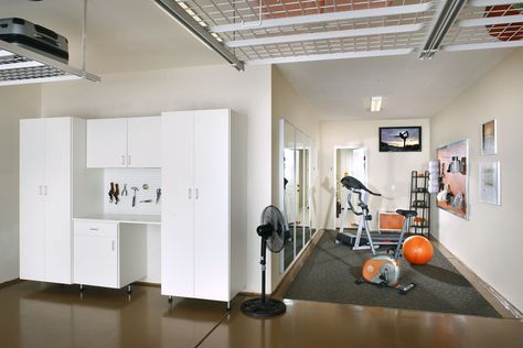 Garage Gyms Ideas, Home Gyms Ideas Garage, Gym Organization, Town House Plans, Basement Gym Ideas, Home Gym Organization, Garage Gyms, Home Gym Storage, Garage Solutions