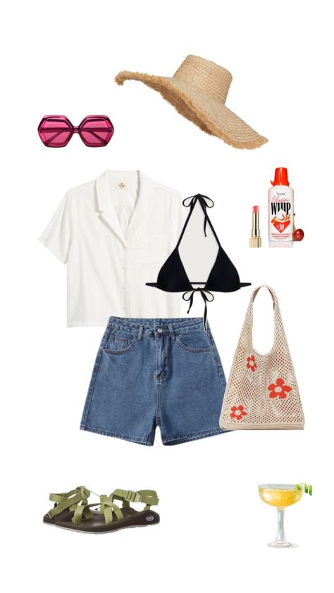 Summer beach outfit collage 2024 aesthetic 2024 Summer Aesthetic Outfits, Beach Town Outfit, Inspo Collage, Europe Fits, Flatlay Fashion, Outfit Capsule, Aesthetic Tropical, Town Outfits, Beach Fit