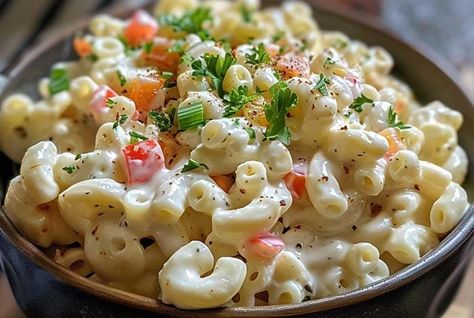 Sweet Amish Macaroni Salad Recipe - Masters of Kitchen - Recipes Sweet Amish Macaroni Salad Recipe, Amish Macaroni Salad Recipe, Amish Macaroni Salad, Unique Side Dishes, Pasta Varieties, Macaroni Salad Recipe, Vegetable Side Dishes Recipes, Salad Dishes, Side Dishes Recipes