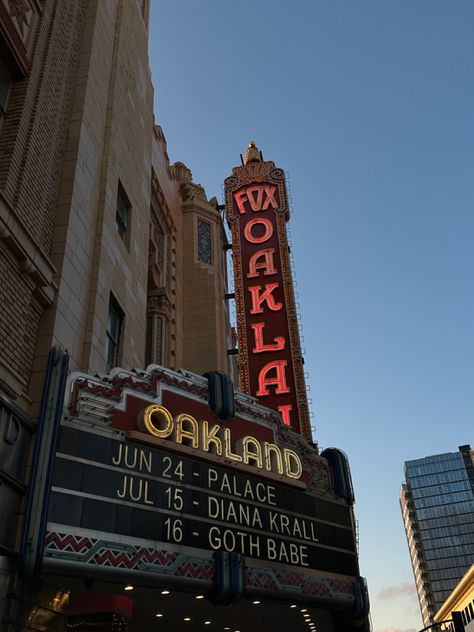 Fox theater oakland palace concert Theatre Drawing, Fox Theater Oakland, Theatre Royal Drury Lane, Robert Graves, Fox Theater, Diana Krall, Gershwin Theater Nyc, Majestic Theater Nyc, Theater