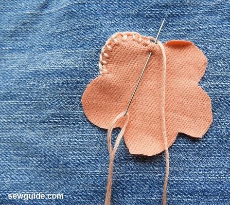 Hand Stitching Applique, Blanket Stitch Applique By Hand, Diy Applique By Hand, Hand Applique Stitches, Embroidery Applique By Hand, Applique Stitches Hand, How To Applique For Beginners, Applique Work Ideas, Hand Applique Patterns