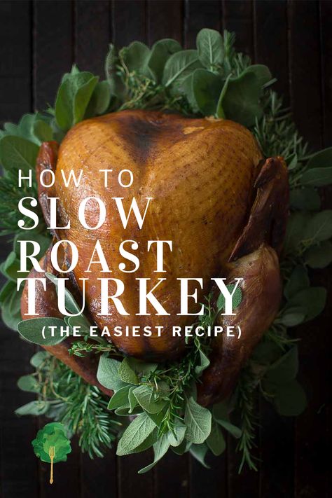 Slow Roast Turkey, Cook Turkey In Oven, Turkey In Roaster Oven, Thanksgiving Roast, Slow Cook Turkey, Turkey In Oven, Slow Roasted Turkey, Turkey In Roaster, Roast Turkey Recipes