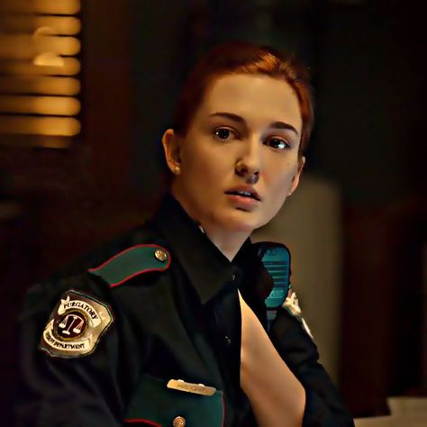 officer nicole haught | wynonna earp season 1 Nicole Haught, Kat Barrell, Katherine Barrell, Wynonna Earp, Actresses, Actors