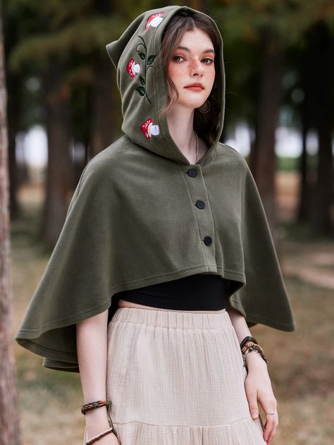 Ren Faire Cape, Cute Green Outfits Aesthetic, Types Of Capes, Modern Fantasy Clothing, Cape Aesthetic, Fantasy Hood, Romwe Fairycore, Half Cape, Fairycore Mushroom