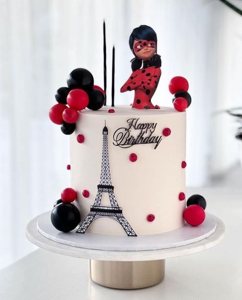 Ladybug Themed Birthday, Ladybug Torte, Miraculous Cake, Miraculous Ladybug Cake, Ladybug Cake Topper, Ladybug Birthday Cake, Kindergarten Graduation Cake, Miraculous Ladybug Party, Ladybug Cakes