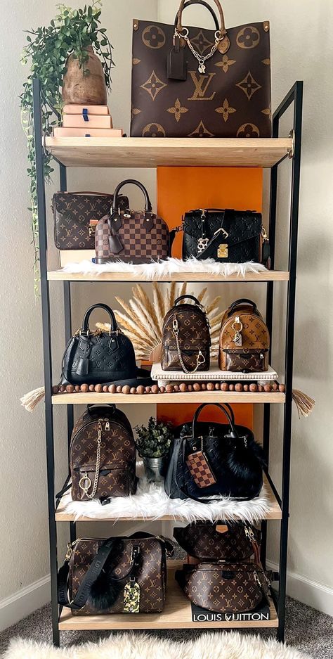 Handbag Display Ideas Bedrooms, Shelf For Purses Handbag Storage, Designer Bag Display Bedroom, Organized Purse And Bags, Hand Bag Display Ideas, Purse Bookshelf, Shoe And Purse Display, Purse And Shoe Organization, How To Display Purses