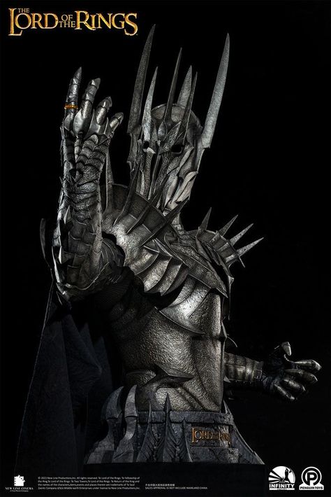 Lord Sauron, Middle Earth Shadow, Lord Of The Rings Tattoo, The One Ring, Middle Earth Art, Star Wars Models, Disney Rides, Cosplay Armor, Dark Soul