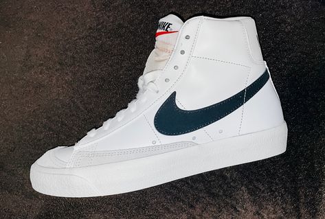 #nike #trailblazer #shoes #shoesaddict #shoesnike #fashion #fashioninspo #inspiration Nike Blazees, Nike Trailblazer, Vintage Nike Hoodie Blazer, Nike White Synthetic Skate Shoes, Nike Benassi Duo, Blazer Mid, Air Force Sneakers, Nike Air Force Sneaker, Nike Air Force