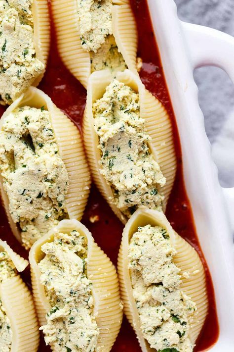 Tofu Stuffed Shells, Jumbo Shell Recipes, Basil Tofu, Broccoli Tofu, Vegan Stuffed Shells, Ricotta Stuffed Shells, Jumbo Shells, Vegan Tortilla, Vegan Ground Beef