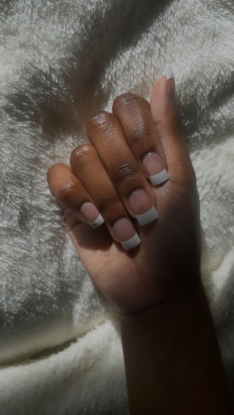 Shirt French Tip Nails, Black Short French Tip Nails, Chunky French Tip Nails, Grey French Tips, Grey French Tip Nails, Thick French Tip, 90s French Tip Nails, French Tip Nails Short, Short French Tips