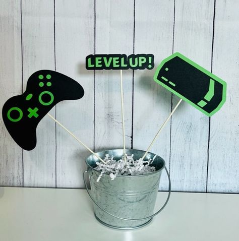 Video Game Centerpieces, Gamer Centerpieces, Level Up, Video Game Birthday Decor - Etsy Game Centerpieces, Video Game Birthday Party, Dirt Bike Party, Game Birthday Party, Roller Skate Birthday, Gamer Decor, Video Game Birthday, Skate Birthday, Video Games Birthday Party