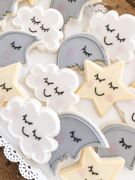 What Cloud You Be Gender Reveal, Sky Theme Baby Shower Ideas, Cloud Baby Shower Cookies, Over The Moon Baby Shower Cake, Over The Moon Cookies, Cloud Sugar Cookies, On Cloud Nine Baby Shower Theme, Moon Sugar Cookies, Twinkle Little Star Baby Shower Ideas